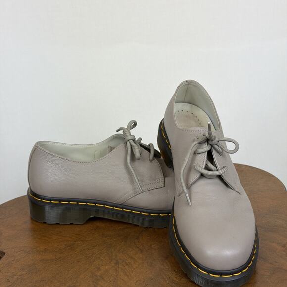 Dr. Martens Shoes - Dr Martens 23886 Virginia Leather Low Heel Oxford Lace Up Shoes #1510 Size 11